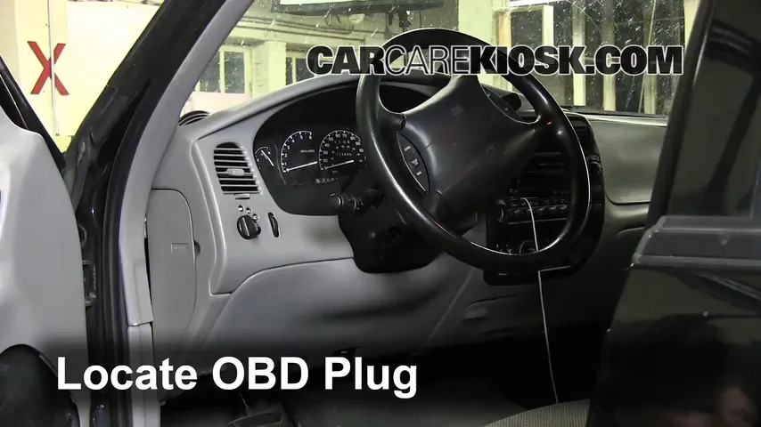 2000 Ford Explorer XLS 4.0L V6 Compruebe la luz del motor Diagnosticar